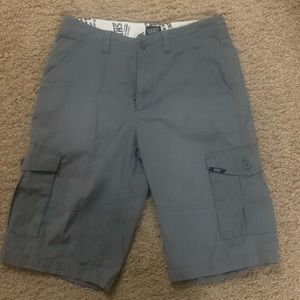Vans cargo shorts 16 gray